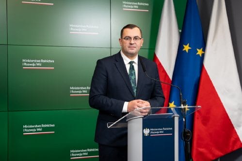 Krajewski: Pomagamy rolnikom i rozliczamy nieprawidłowości