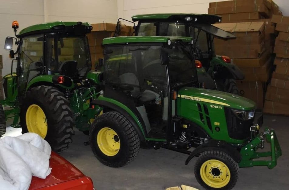 Rynek ciągników rolniczych w Polsce w październiku 2025 r. John Deere wraca na szczyt, Mazowsze utrzymuje pozycję lidera